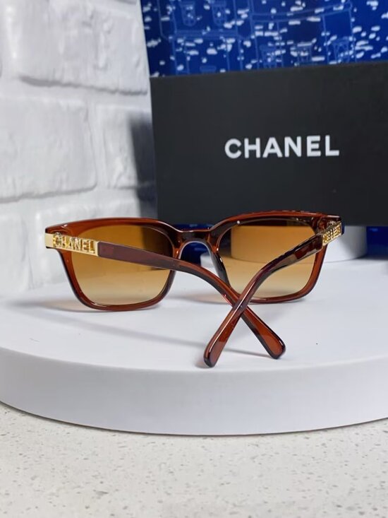 Chanel Tortoise Square Sunglasses with Crystal Temples main image 7